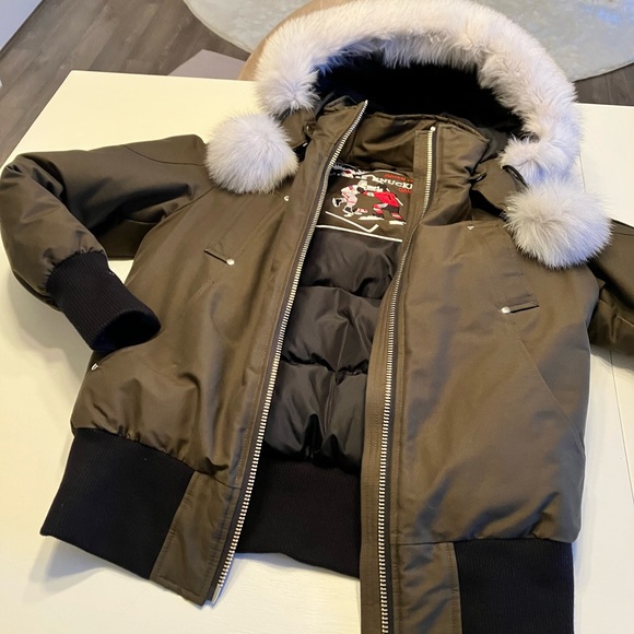 Moose knuckle ORIGINAL DEBBIE BOMBER FUR size L - Picture 4 of 7